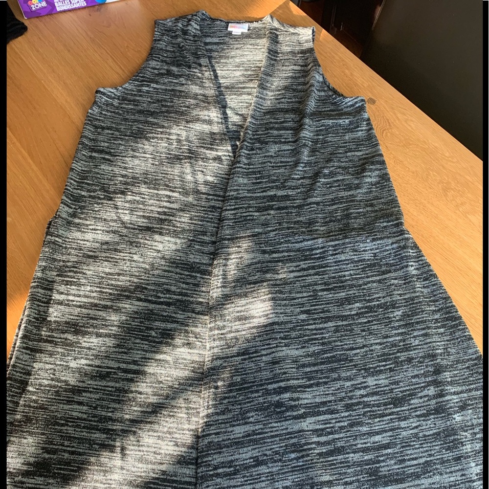 NWOT Lularoe Joy Vest S